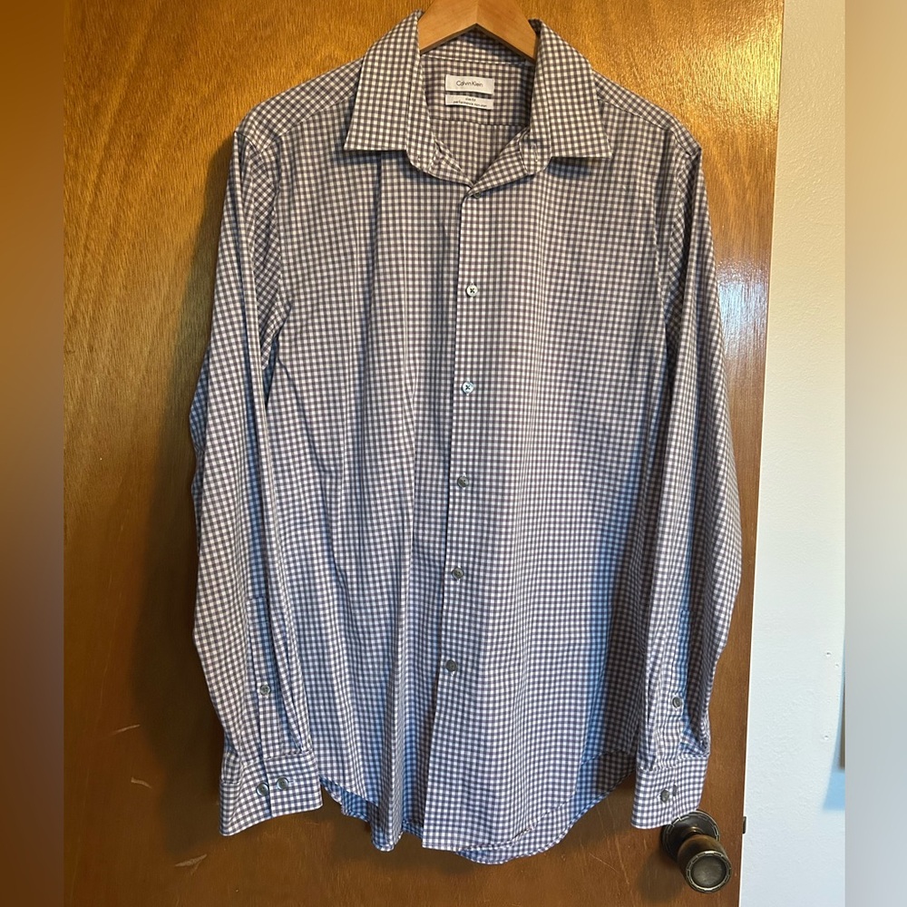 LAST CHANCE | NWOT Calvin Klein slim fit non-iron dress shirt, 16 1/2 - 34/35